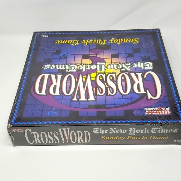 CrossWord The New York Times Sunday Puzzle Game Board Game New - Picture 3 of 4